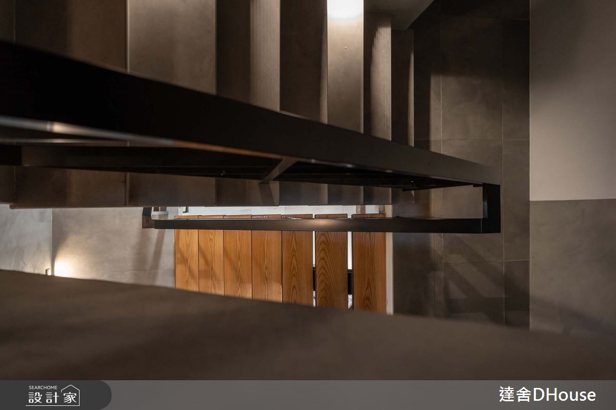 老屋(50年以上)＿混搭風樓梯案例圖片＿達舍創研所＿達舍_起點。スタート之15