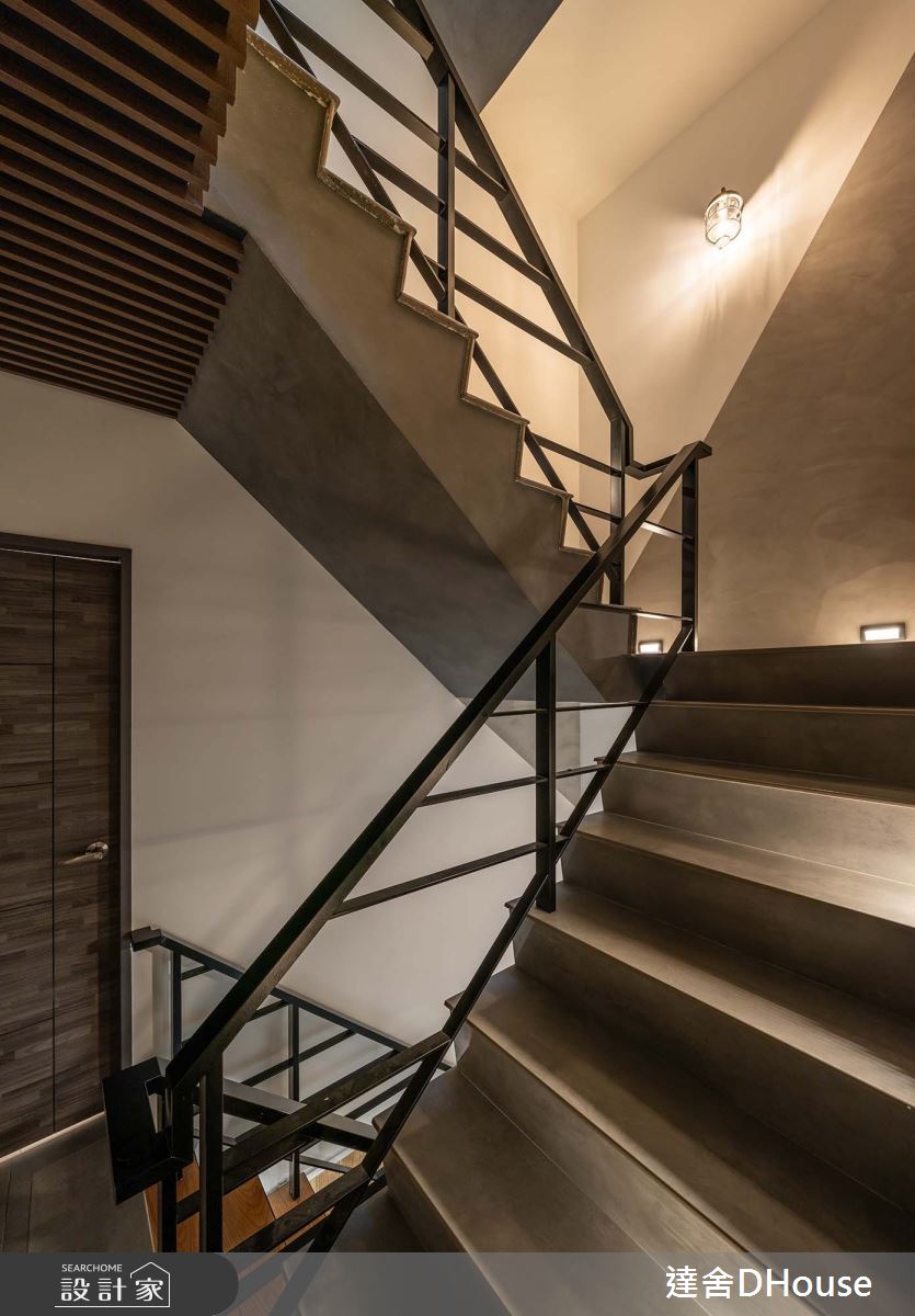 老屋(50年以上)＿混搭風樓梯案例圖片＿達舍創研所＿達舍_起點。スタート之21
