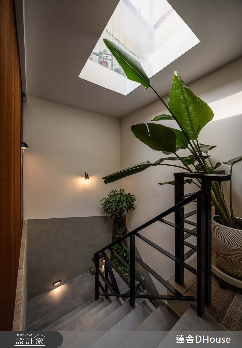 老屋(50年以上)＿混搭風樓梯案例圖片＿達舍創研所＿達舍_起點。スタート之34
