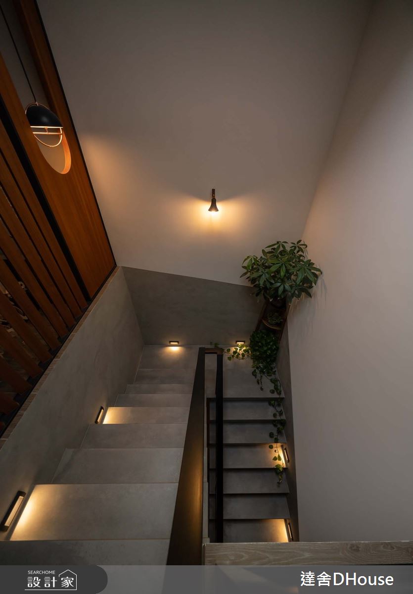 老屋(50年以上)＿混搭風樓梯案例圖片＿達舍創研所＿達舍_起點。スタート之38
