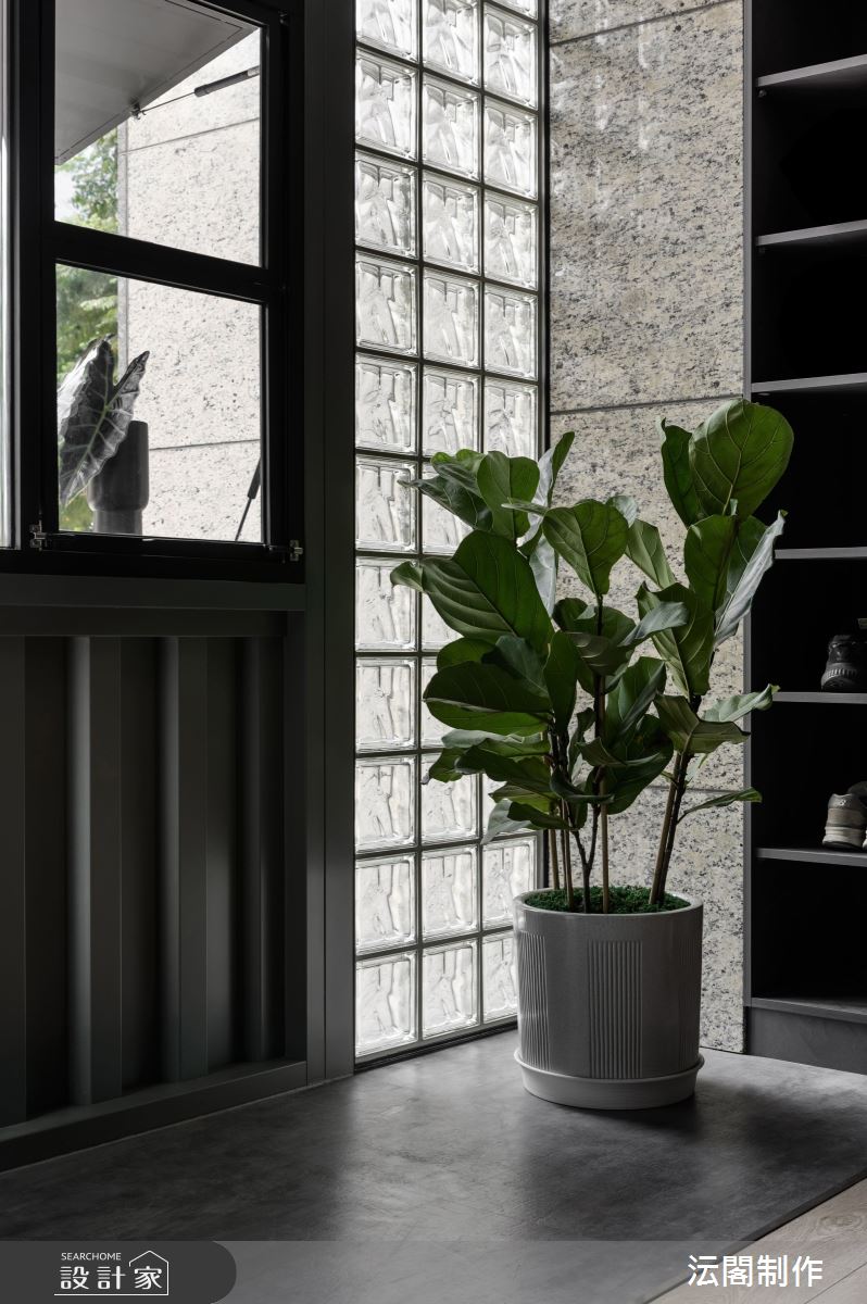 15坪新成屋(5年以下)＿工業風商業空間案例圖片＿沄閣制作＿沄閣制作_夜幕．井然之9