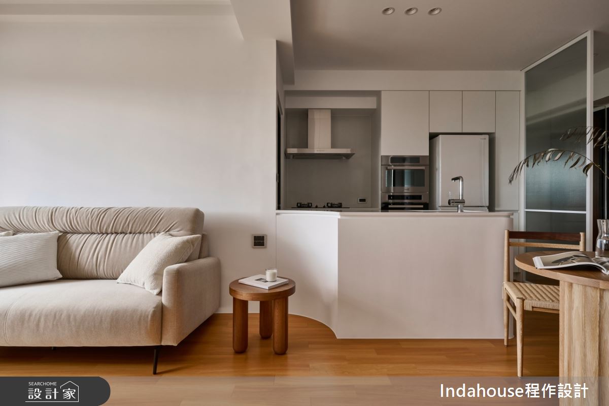 15坪老屋(16~30年)＿現代風客廳餐廳廚房中島案例圖片＿Indahouse程作設計＿程作_【Residence】No.003 Lin House / Hsinchui之10