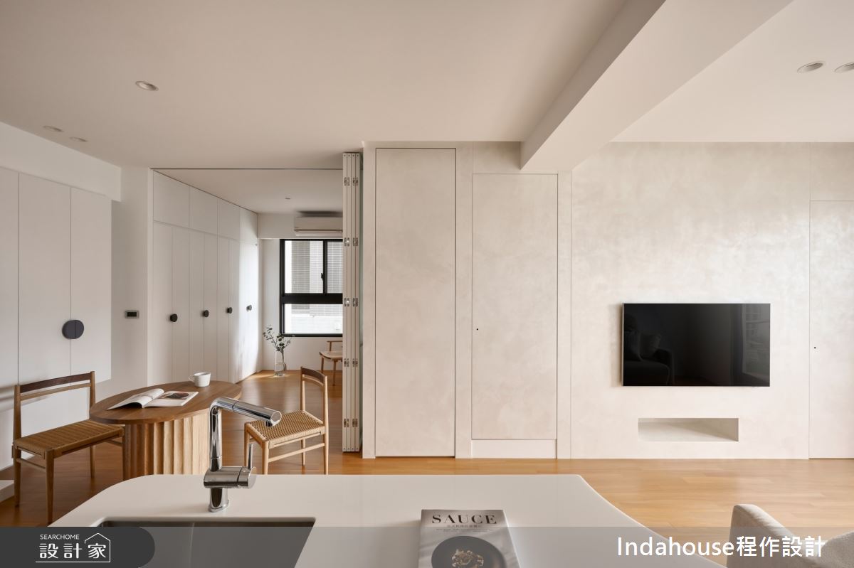 15坪老屋(16~30年)＿現代風客廳餐廳多功能室中島案例圖片＿Indahouse程作設計＿程作_【Residence】No.003 Lin House / Hsinchui之15
