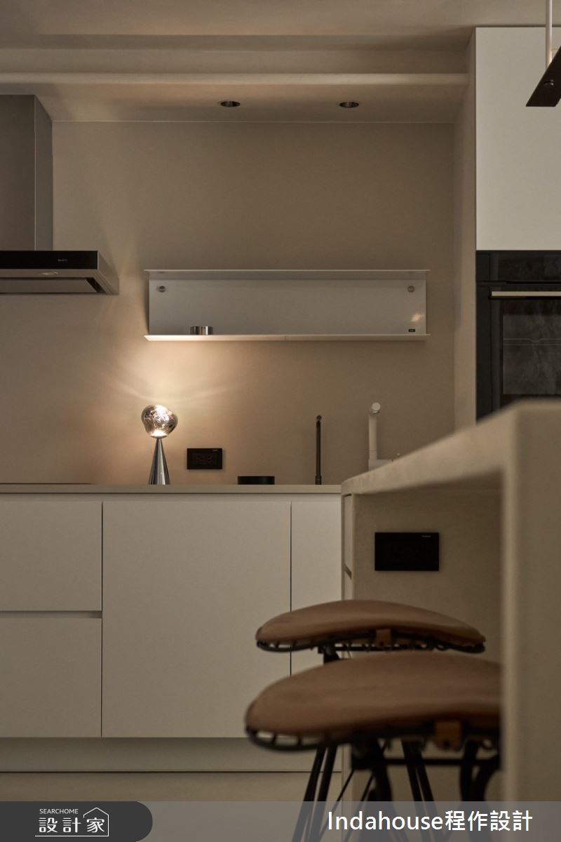 20坪新成屋(5年以下)＿侘寂風餐廳廚房吧檯中島案例圖片＿Indahouse程作設計＿程作_【Residence】No.009 Chen House  Taipei之20