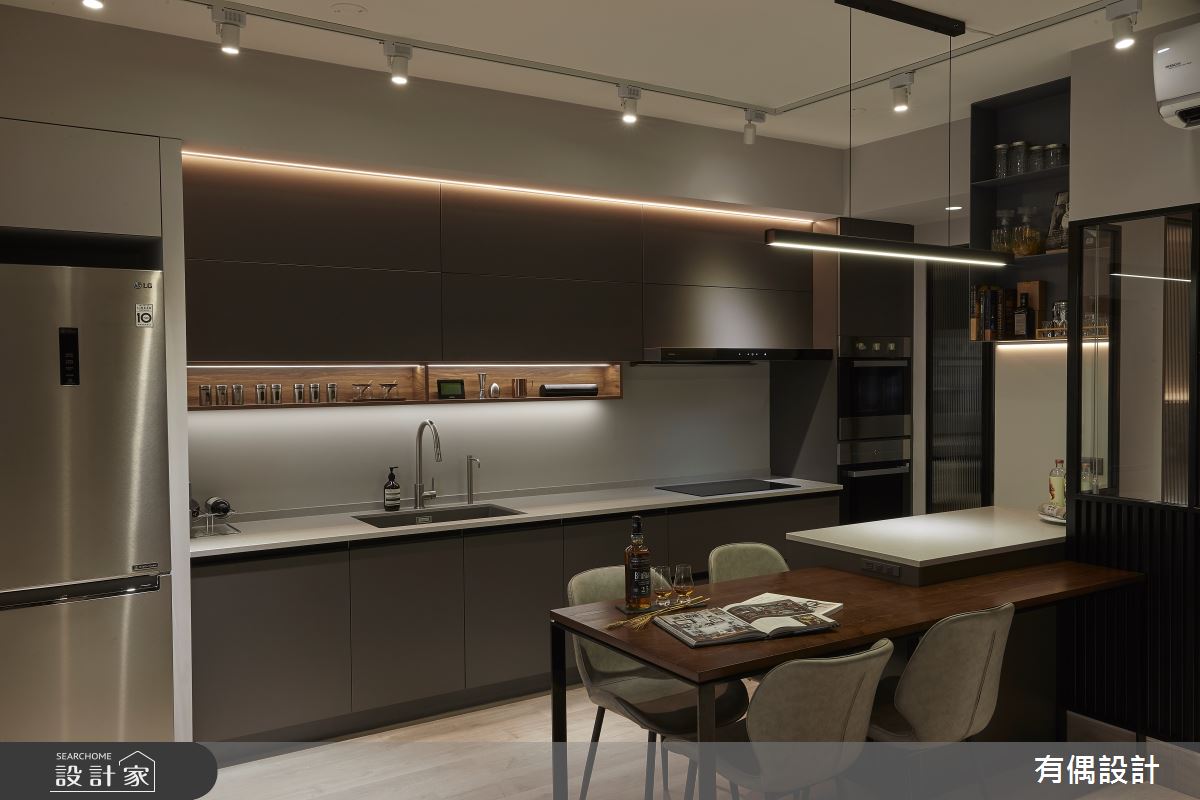 22坪中古屋(5~15年)＿現代風餐廳廚房中島案例圖片＿有偶室內裝修股份有限公司＿有偶_酒醪赋之5