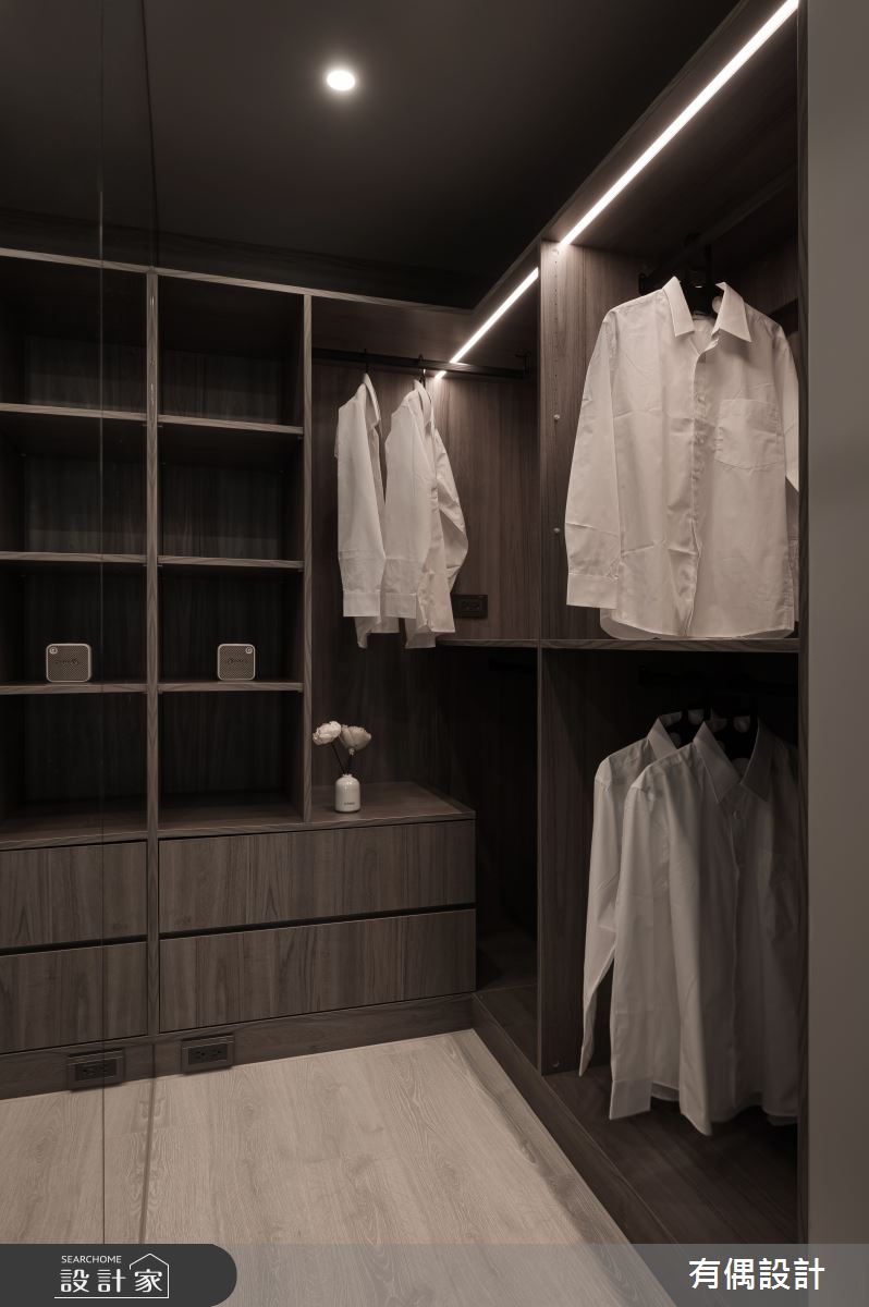 35坪新成屋(5年以下)＿混搭風更衣間案例圖片＿有偶室內裝修股份有限公司＿有偶_灰。靜之24