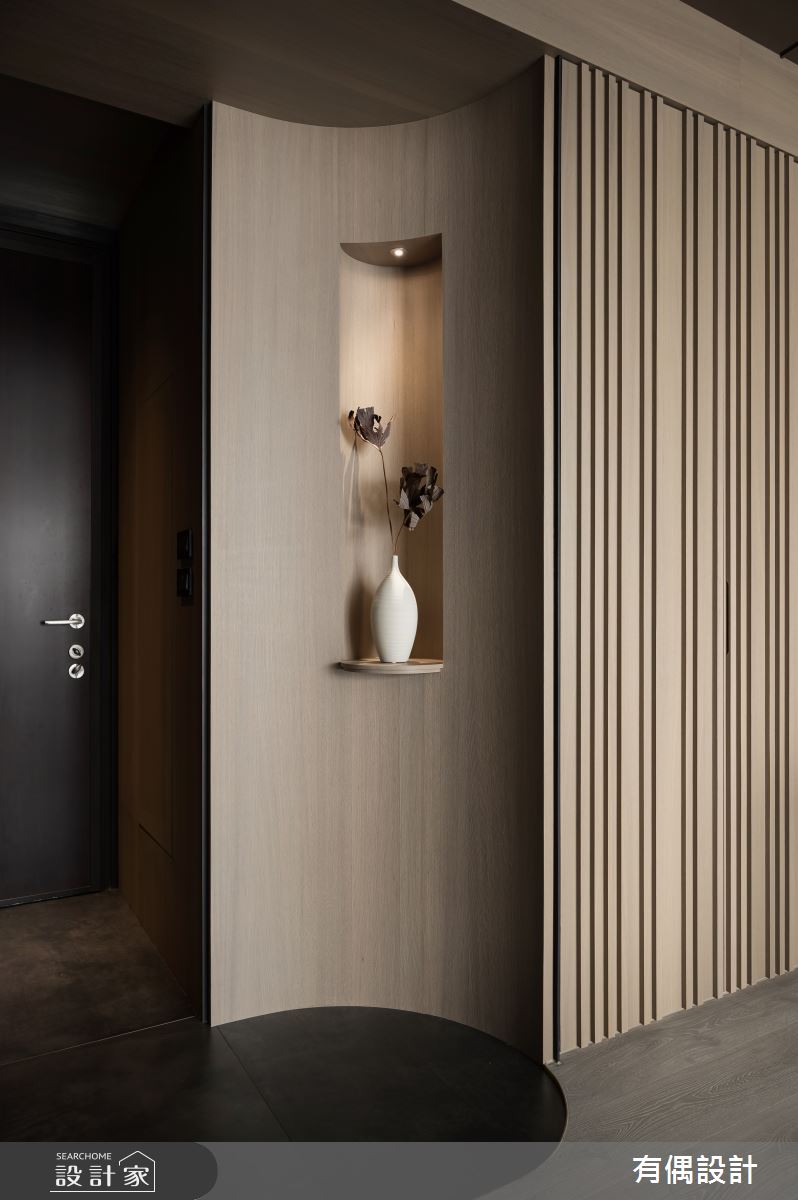 35坪新成屋(5年以下)＿混搭風玄關案例圖片＿有偶室內裝修股份有限公司＿有偶_灰。靜之10