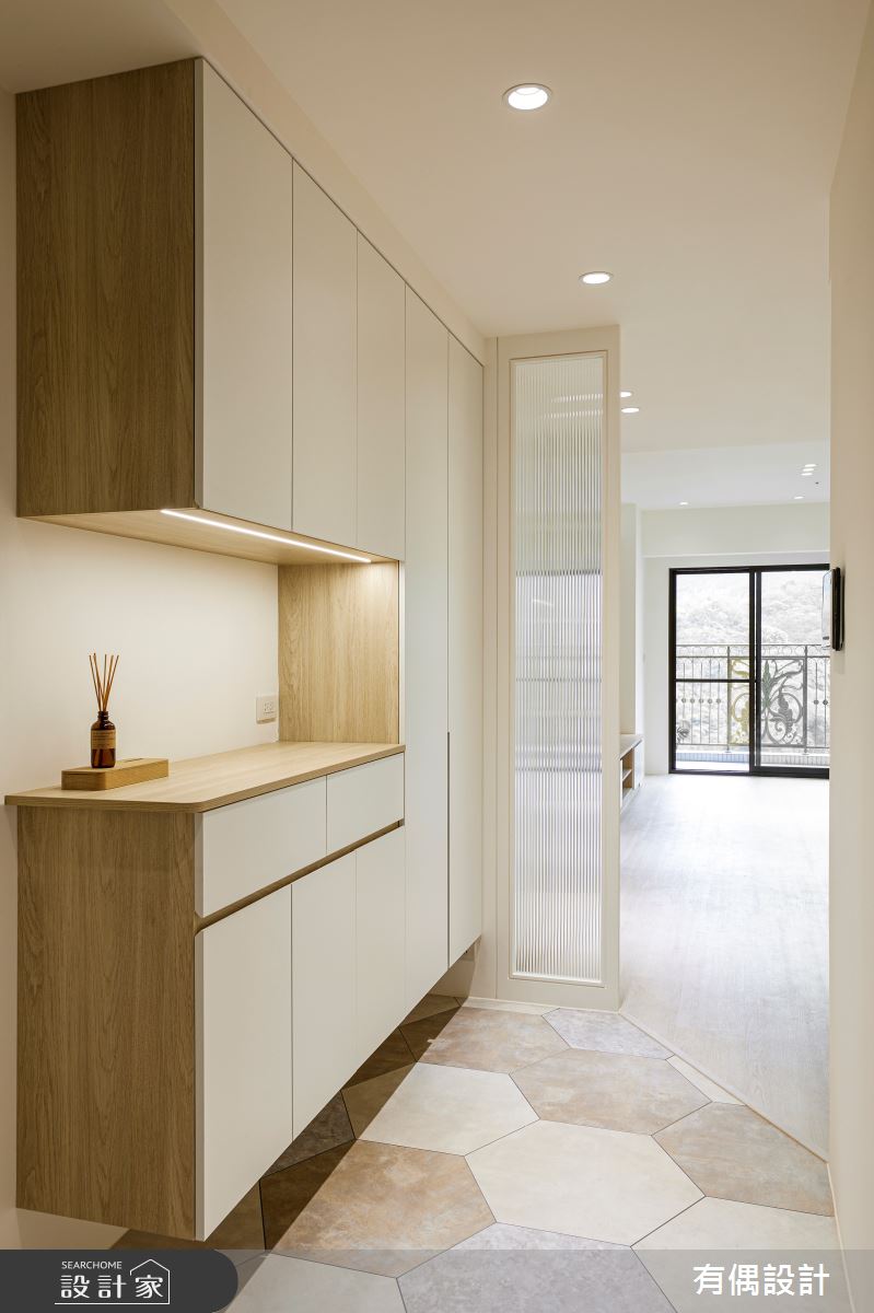 30坪新成屋(5年以下)＿混搭風玄關案例圖片＿有偶室內裝修股份有限公司＿有偶_光影輕柔之1