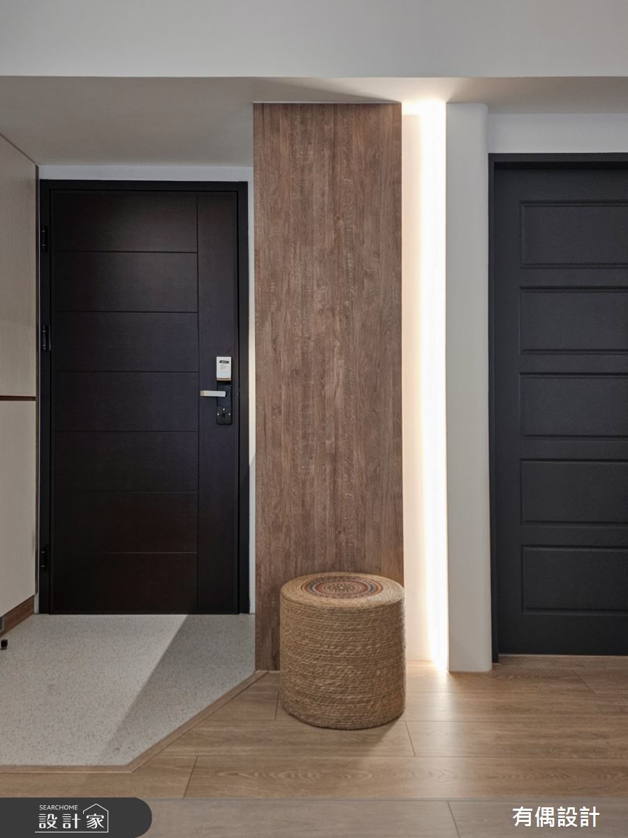 19坪新成屋(5年以下)＿混搭風玄關案例圖片＿有偶室內裝修股份有限公司＿有偶_柔光暖舍之21