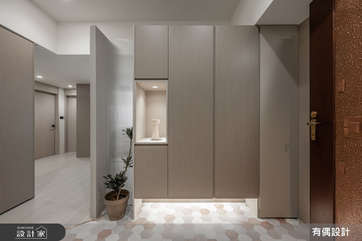 老屋(16~30年)＿簡約風玄關案例圖片＿有偶室內裝修股份有限公司＿有偶_柔光之所之2