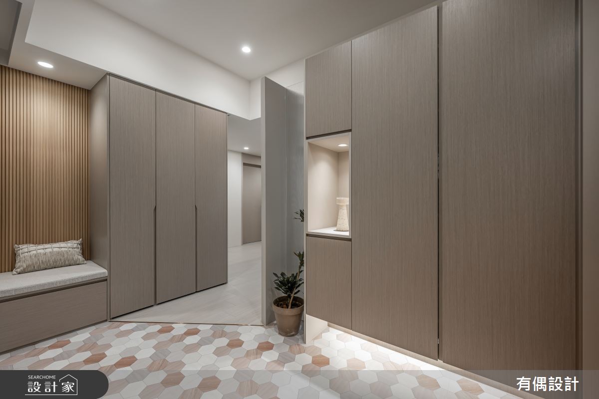 老屋(16~30年)＿簡約風玄關案例圖片＿有偶室內裝修股份有限公司＿有偶_柔光之所之1