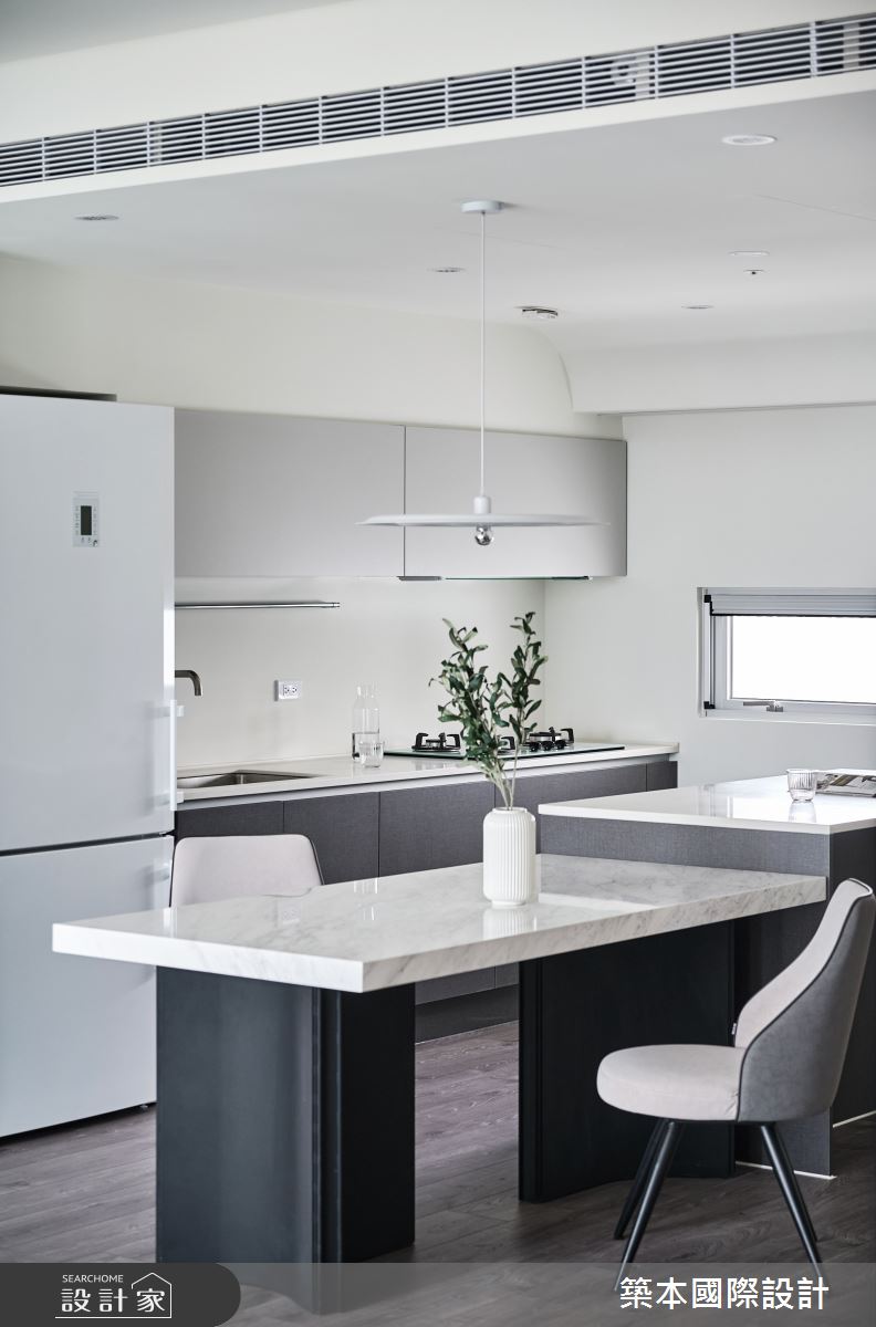 37坪新成屋(5年以下)＿現代風餐廳廚房中島案例圖片＿築本國際設計＿築本_話白之6