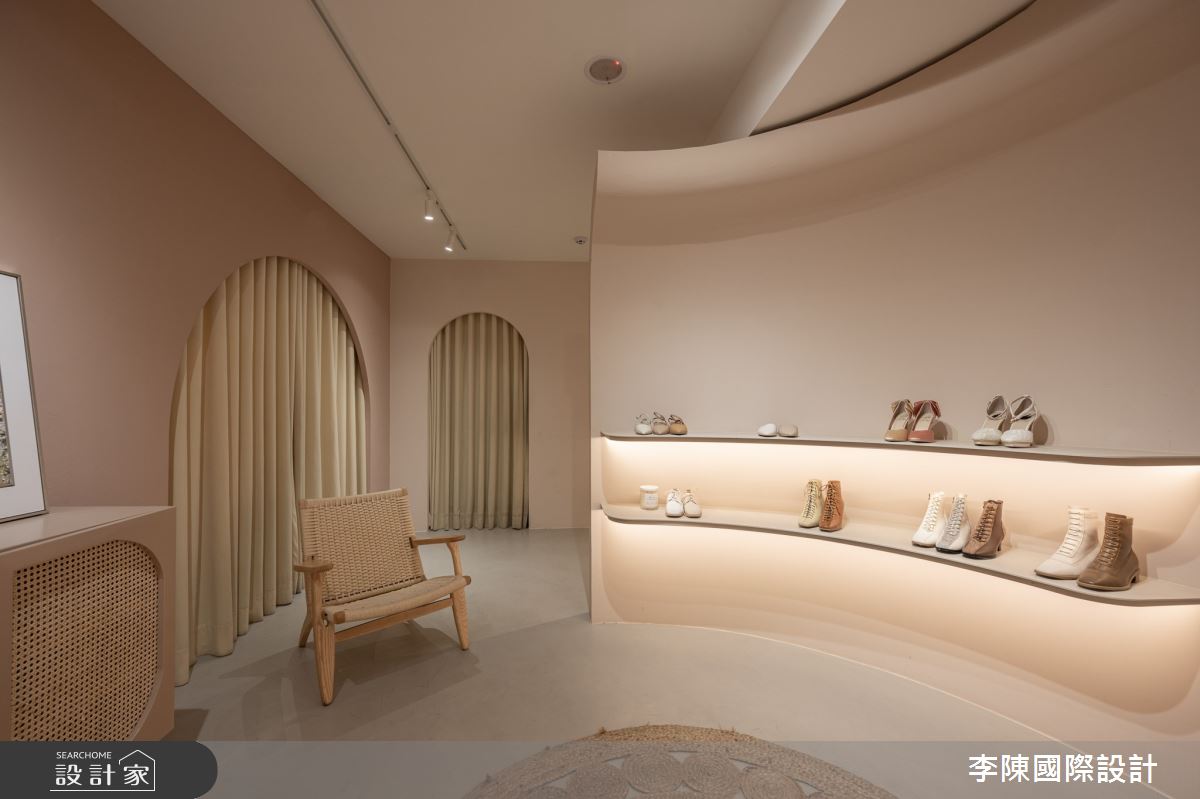 70坪老屋(31~40年)＿現代侘寂風商業空間案例圖片＿李陳國際設計有限公司＿李陳_Gracegift 敦南概念店之18