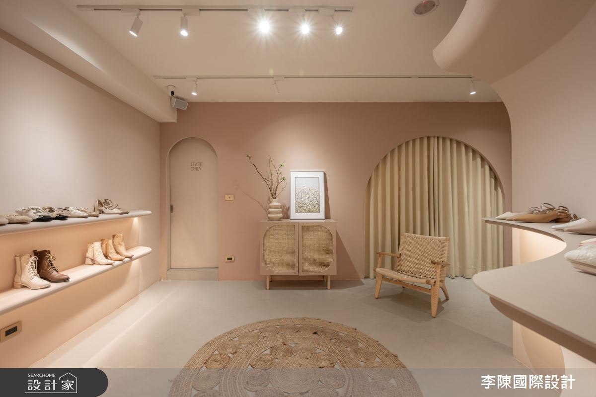 70坪老屋(31~40年)＿現代侘寂風商業空間案例圖片＿李陳國際設計有限公司＿李陳_Gracegift 敦南概念店之19