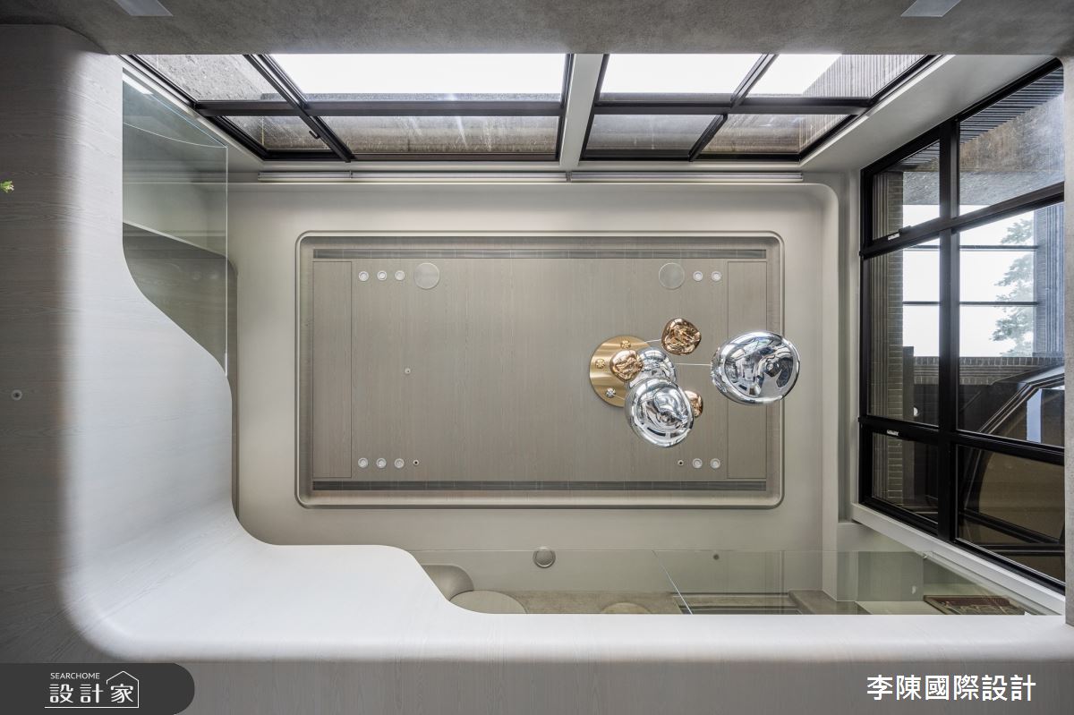 95坪毛胚屋＿現代風客廳案例圖片＿李陳國際設計有限公司＿李陳_JLTW Mansion 內湖麗山李府之16