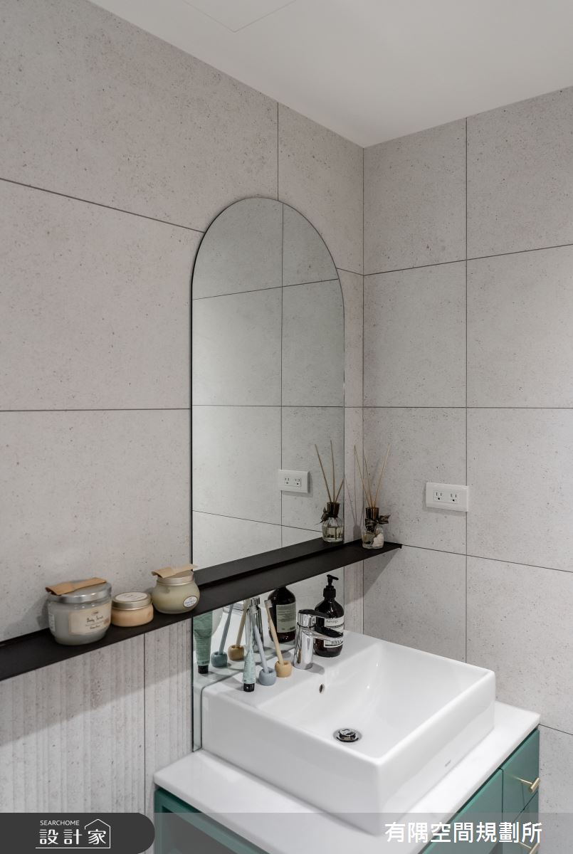 24坪新成屋(5年以下)＿現代北歐風浴室案例圖片＿有隅空間規劃所＿有隅_10.Girl & Girl之35