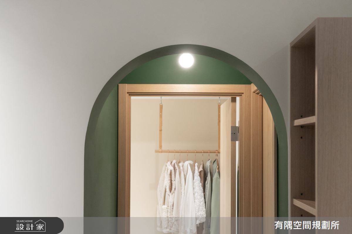24坪新成屋(5年以下)＿現代北歐風更衣間案例圖片＿有隅空間規劃所＿有隅_10.Girl & Girl之40