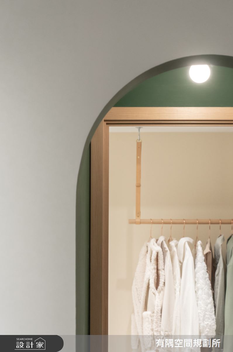 24坪新成屋(5年以下)＿現代北歐風更衣間案例圖片＿有隅空間規劃所＿有隅_10.Girl & Girl之42