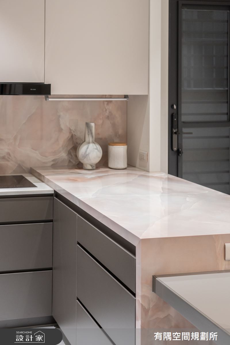 37坪老屋(41~50年)＿現代風餐廳廚房中島案例圖片＿有隅空間規劃所＿有隅_11.MK Space之27