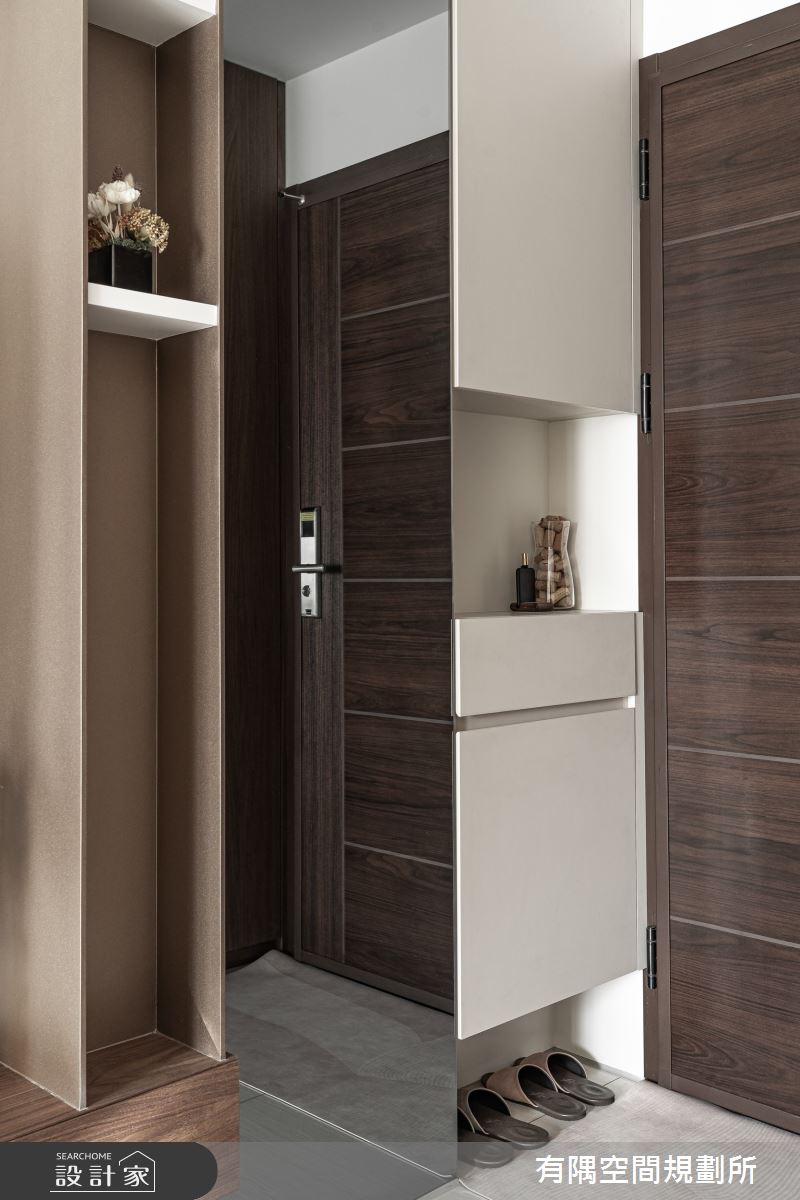 24坪新成屋(5年以下)＿現代風玄關案例圖片＿有隅空間規劃所＿有隅_13.Ciao!之8