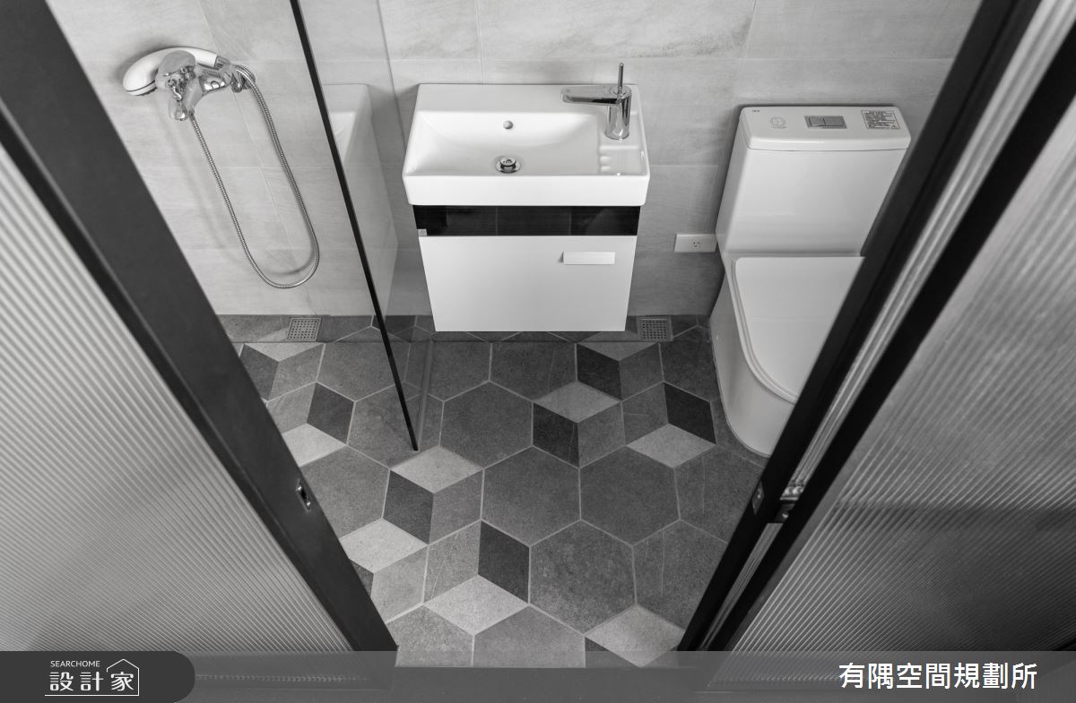 20坪老屋(16~30年)＿現代工業風浴室案例圖片＿有隅空間規劃所＿有隅_22.YC Loft之28
