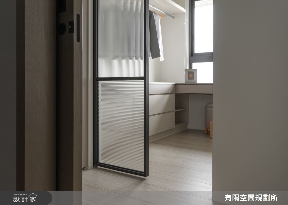 36坪新成屋(5年以下)＿現代簡約風更衣間案例圖片＿有隅空間規劃所＿有隅_23.​Jesse's home之39