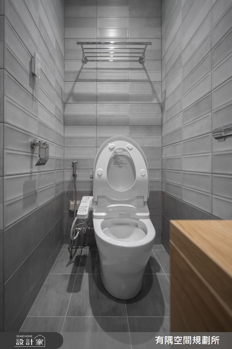 50坪老屋(16~30年)＿現代北歐風浴室案例圖片＿有隅空間規劃所＿有隅_30.樓中樓之20