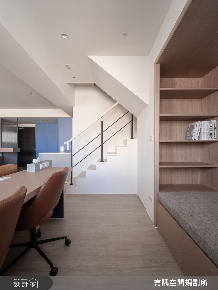 50坪老屋(16~30年)＿現代北歐風書房樓梯臥榻案例圖片＿有隅空間規劃所＿有隅_30.樓中樓之26