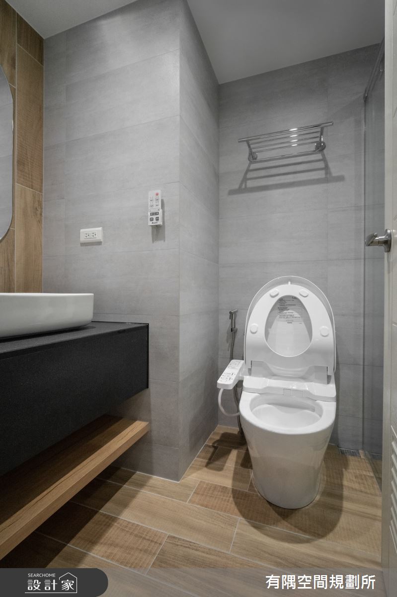 50坪老屋(16~30年)＿現代北歐風浴室案例圖片＿有隅空間規劃所＿有隅_30.樓中樓之30