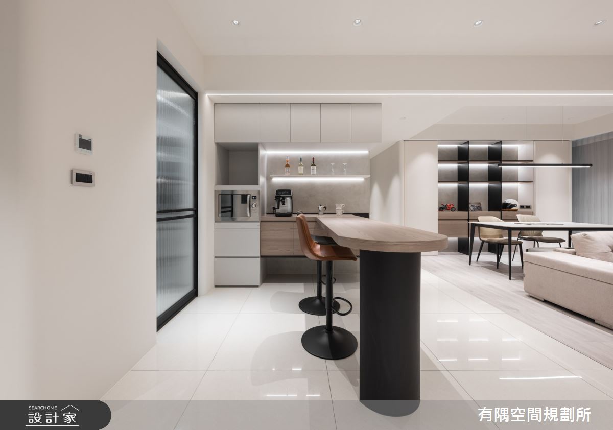 39坪新成屋(5年以下)＿現代風客廳餐廳吧檯書房案例圖片＿有隅空間規劃所＿有隅_35.Fun宅之7
