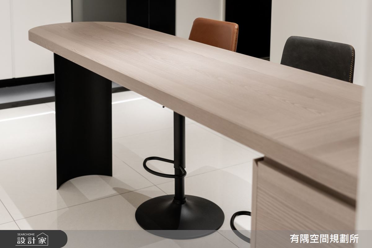39坪新成屋(5年以下)＿現代風餐廳吧檯案例圖片＿有隅空間規劃所＿有隅_35.Fun宅之11