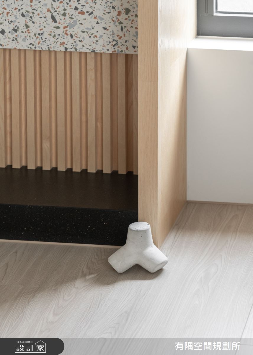 54坪老屋(31~40年)＿日式無印風客廳案例圖片＿有隅空間規劃所＿有隅_40.Knock² 貓宅之14