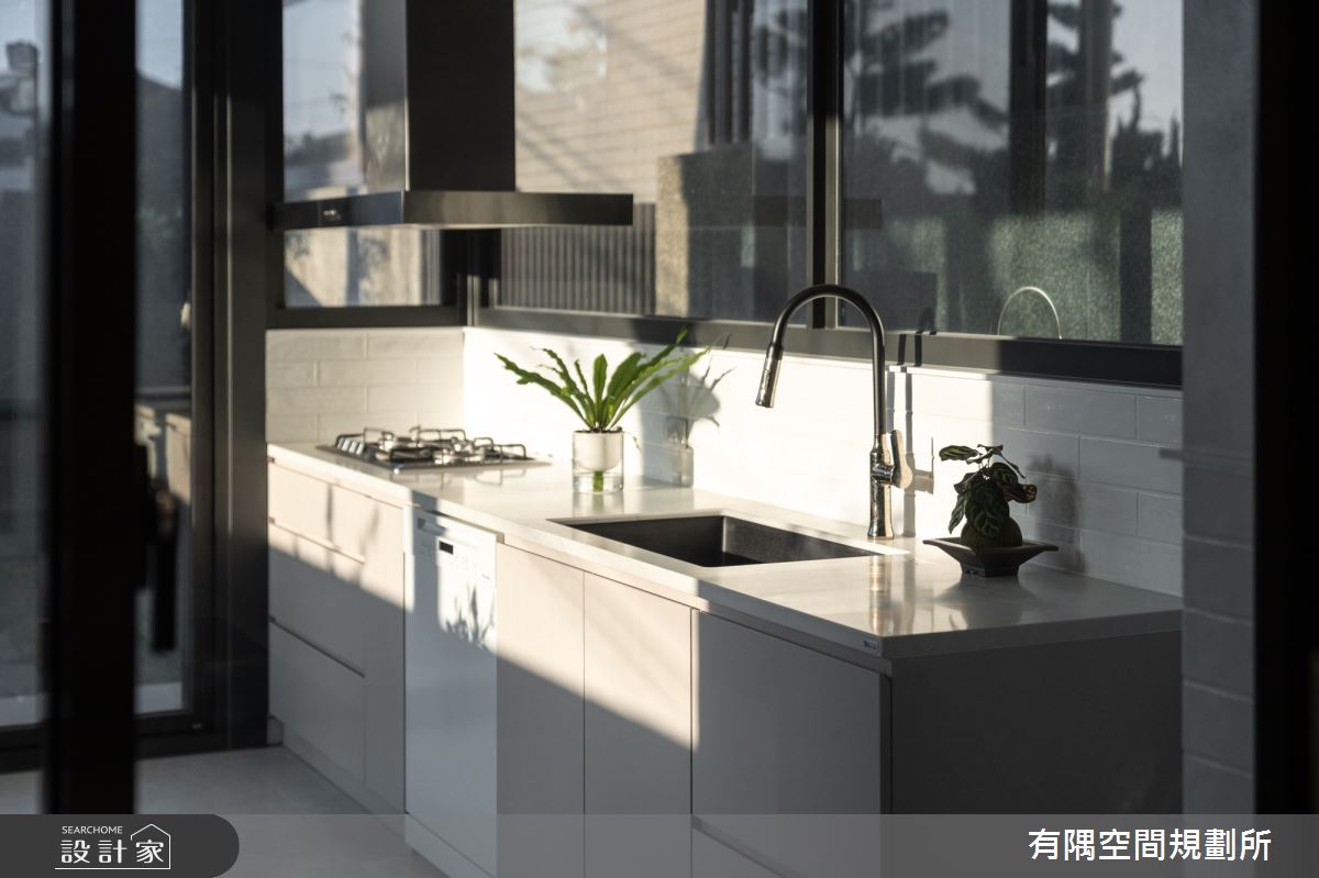108坪新古屋(10年以下)＿現代風廚房案例圖片＿有隅空間規劃所＿有隅_46.Mooring之15