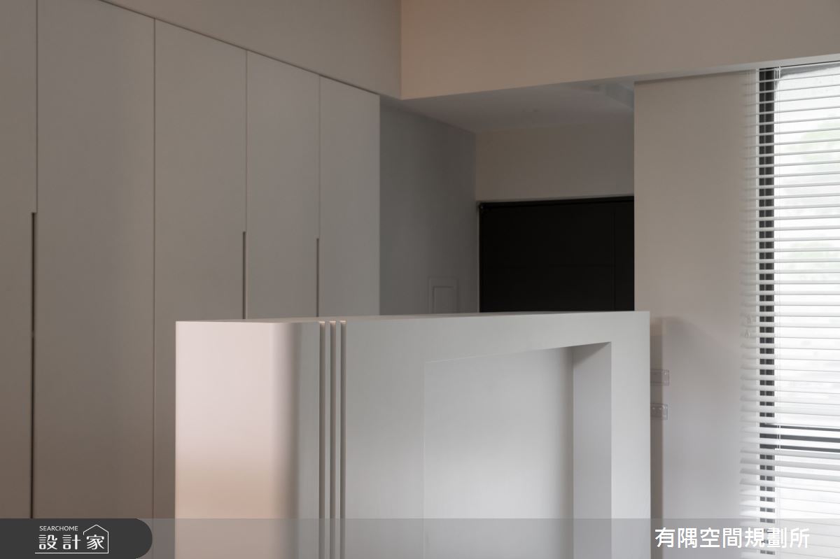 45坪新古屋(10年以下)＿現代風客廳案例圖片＿有隅空間規劃所＿有隅_55.日光樹之5