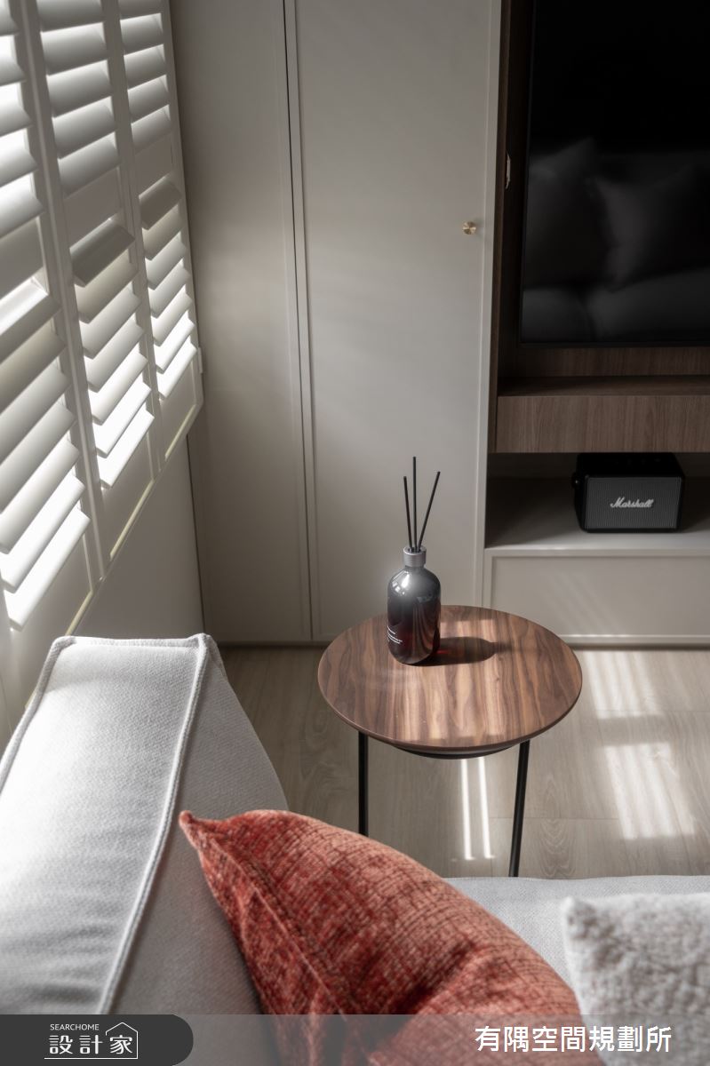 25坪新成屋(5年以下)＿簡約風客廳案例圖片＿有隅空間規劃所＿有隅_60.Poetry之18