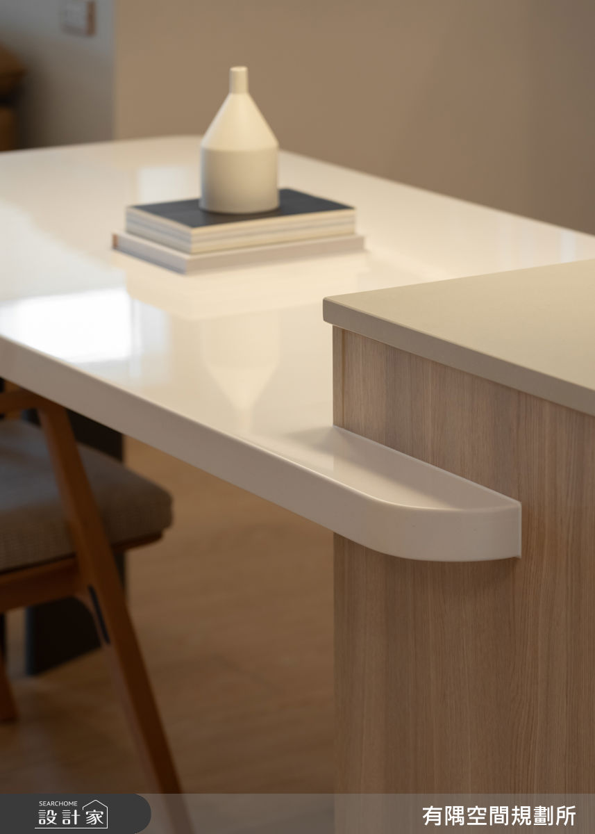 23坪新成屋(5年以下)＿現代風餐廳中島案例圖片＿有隅空間規劃所＿有隅_61.寬心之13