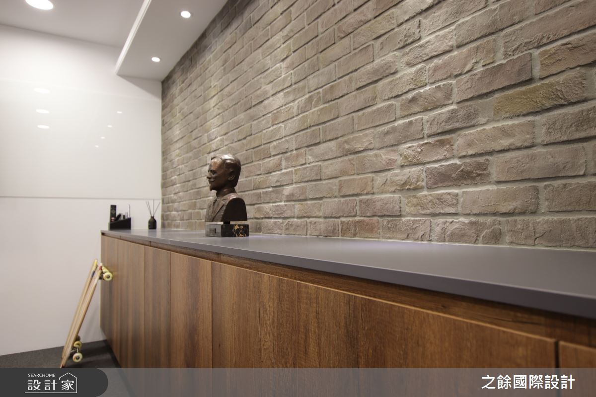 100坪老屋(31~40年)＿現代風商業空間案例圖片＿之餘國際設計＿之餘_百年靈 新光前瞻金融大樓之6