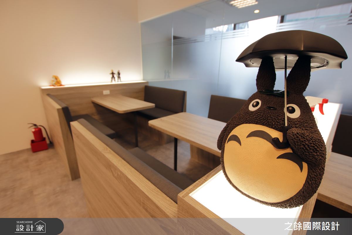 90坪中古屋(5~15年)＿現代風商業空間案例圖片＿之餘國際設計＿之餘_安德雲 潤泰松山車站大樓之9