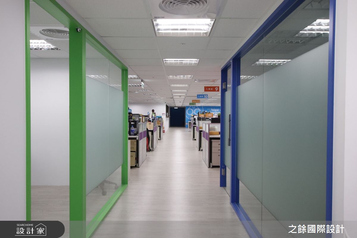 30坪老屋(31~40年)＿現代風商業空間案例圖片＿之餘國際設計＿之餘_可樂旅遊 長春辦公室之6