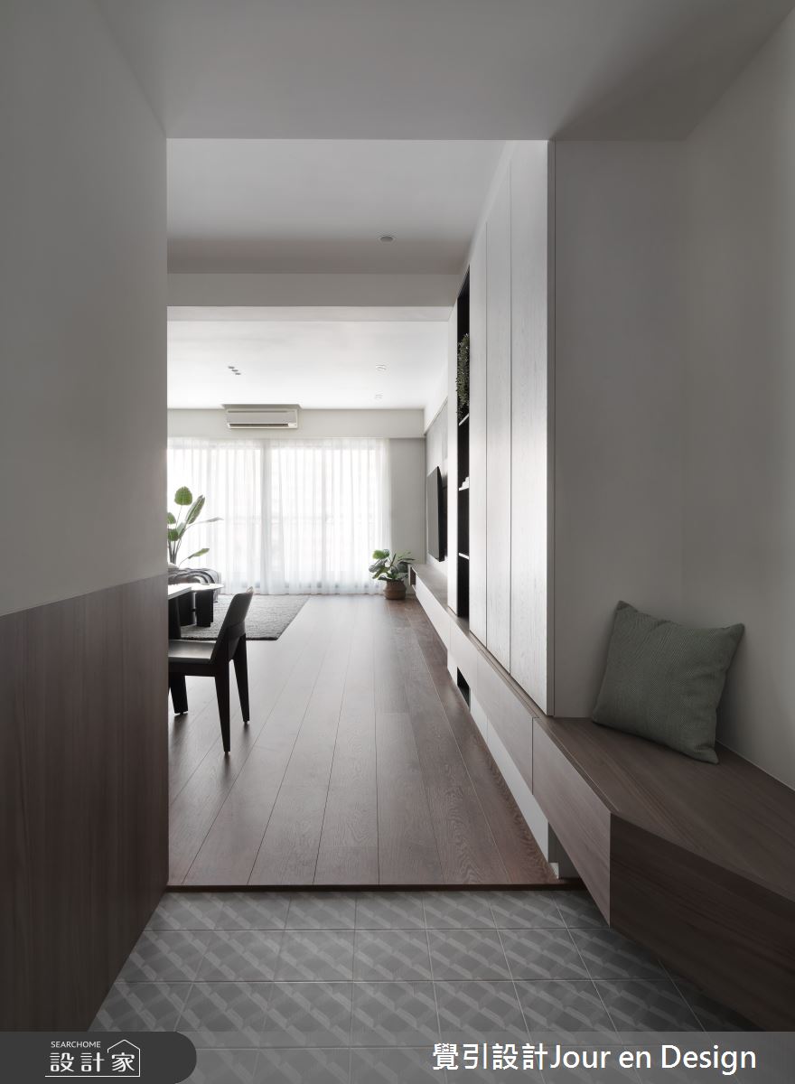 45坪中古屋(5~15年)＿現代風玄關案例圖片＿覺引設計Jour en Design＿覺引_高雄_仰森 五口之家之2