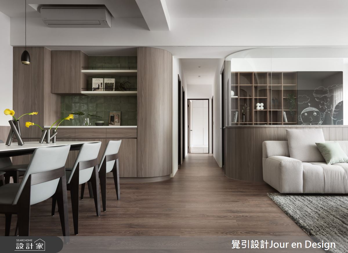 45坪中古屋(5~15年)＿現代風客廳餐廳走廊案例圖片＿覺引設計Jour en Design＿覺引_高雄_仰森 五口之家之17