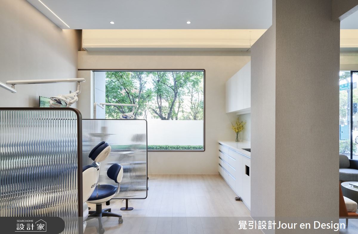 55坪中古屋(5~15年)＿奢華風商業空間案例圖片＿覺引設計Jour en Design＿覺引_高雄_臻欣牙醫之18
