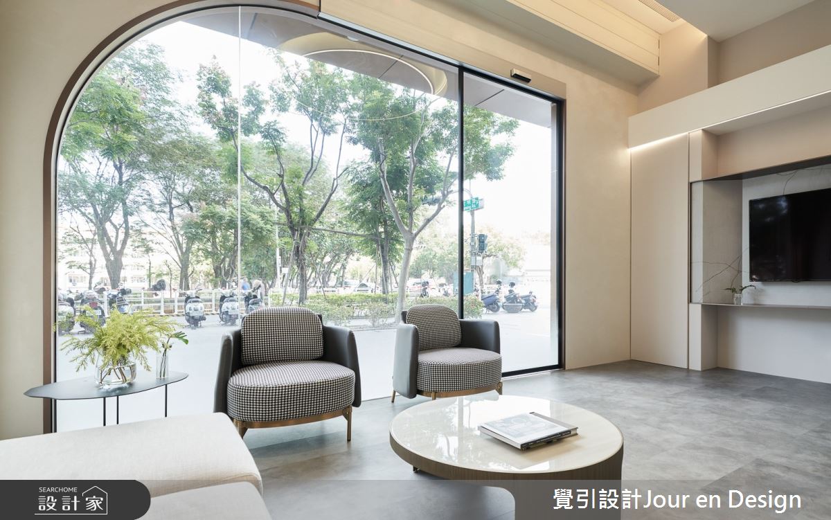 55坪中古屋(5~15年)＿奢華風商業空間案例圖片＿覺引設計Jour en Design＿覺引_高雄_臻欣牙醫之3