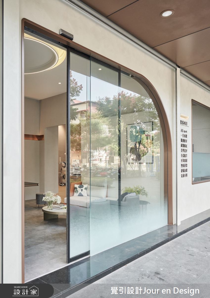 55坪中古屋(5~15年)＿奢華風商業空間案例圖片＿覺引設計Jour en Design＿覺引_高雄_臻欣牙醫之39