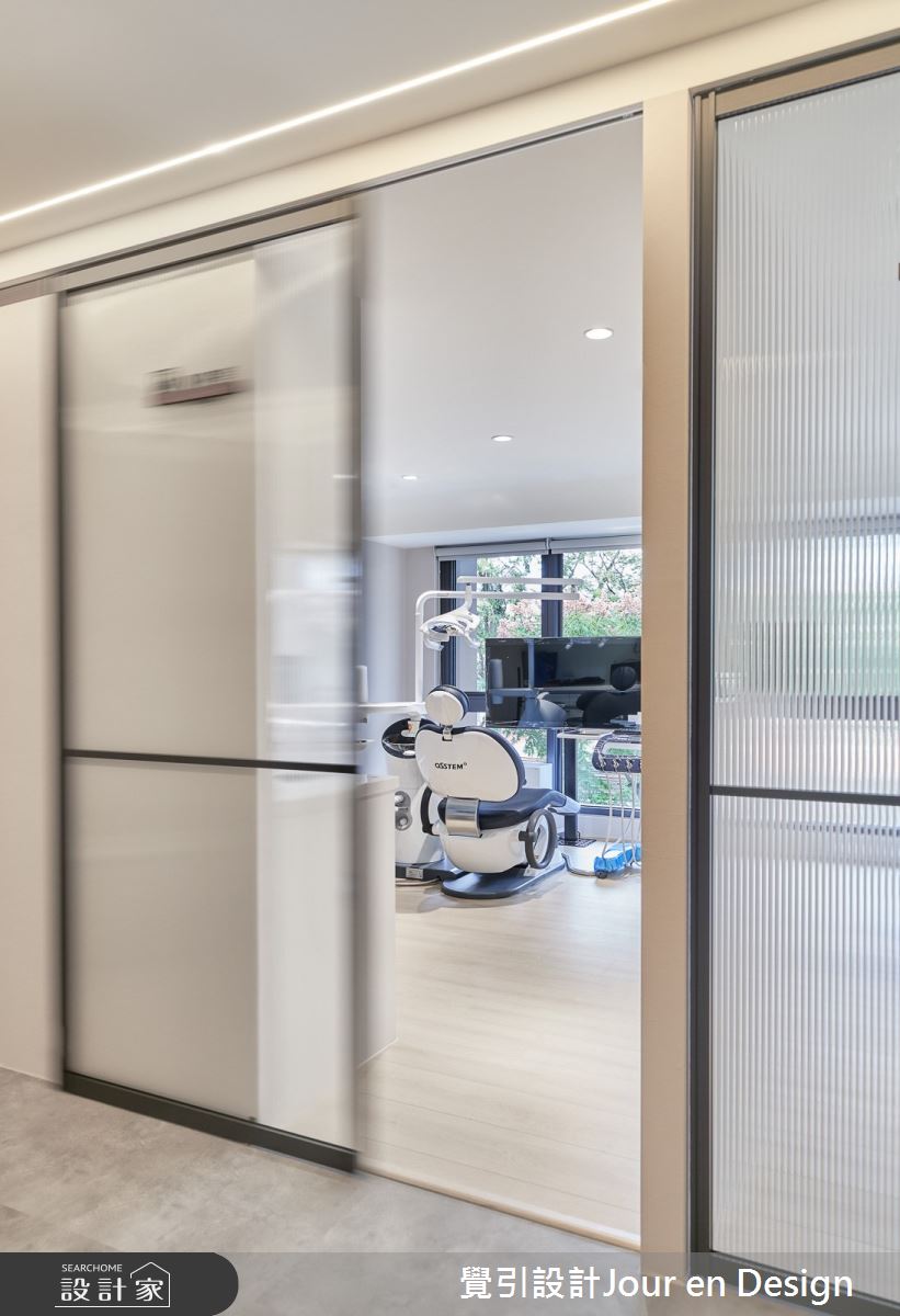 55坪中古屋(5~15年)＿奢華風商業空間案例圖片＿覺引設計Jour en Design＿覺引_高雄_臻欣牙醫之36