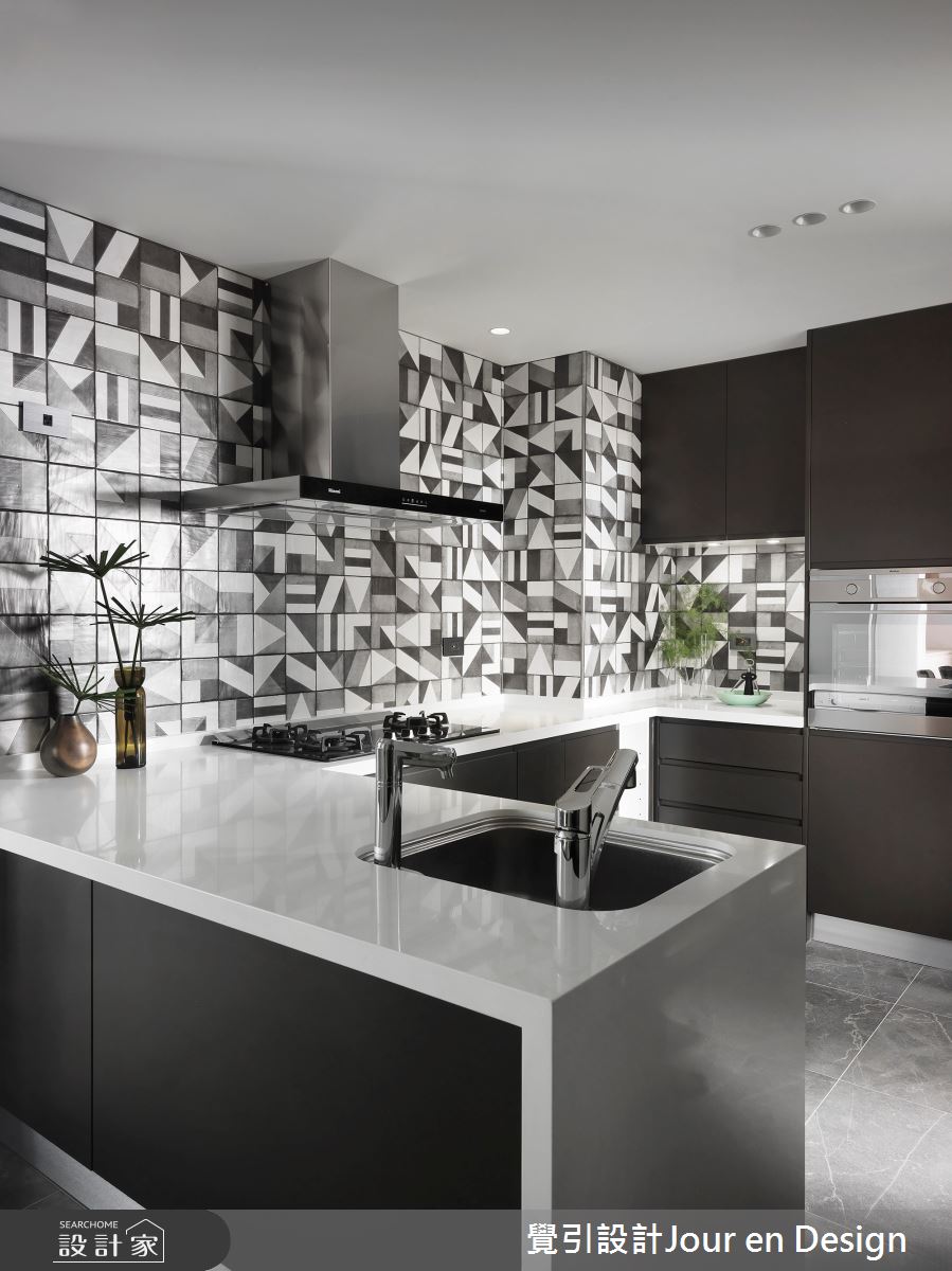35坪新成屋(5年以下)＿現代風廚房中島案例圖片＿覺引設計Jour en Design＿覺引_台北_流動黑白之16