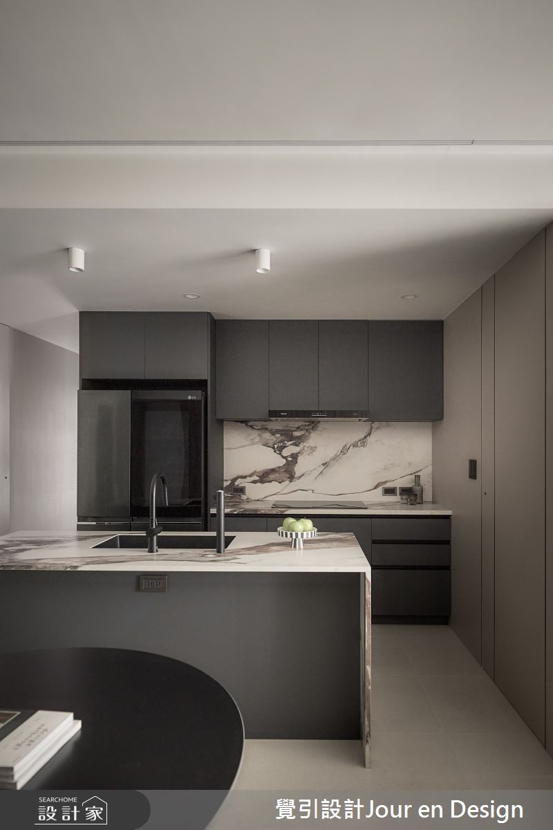 23坪新成屋(5年以下)＿現代風餐廳廚房中島案例圖片＿覺引設計Jour en Design＿覺引_美術白天鵝之11