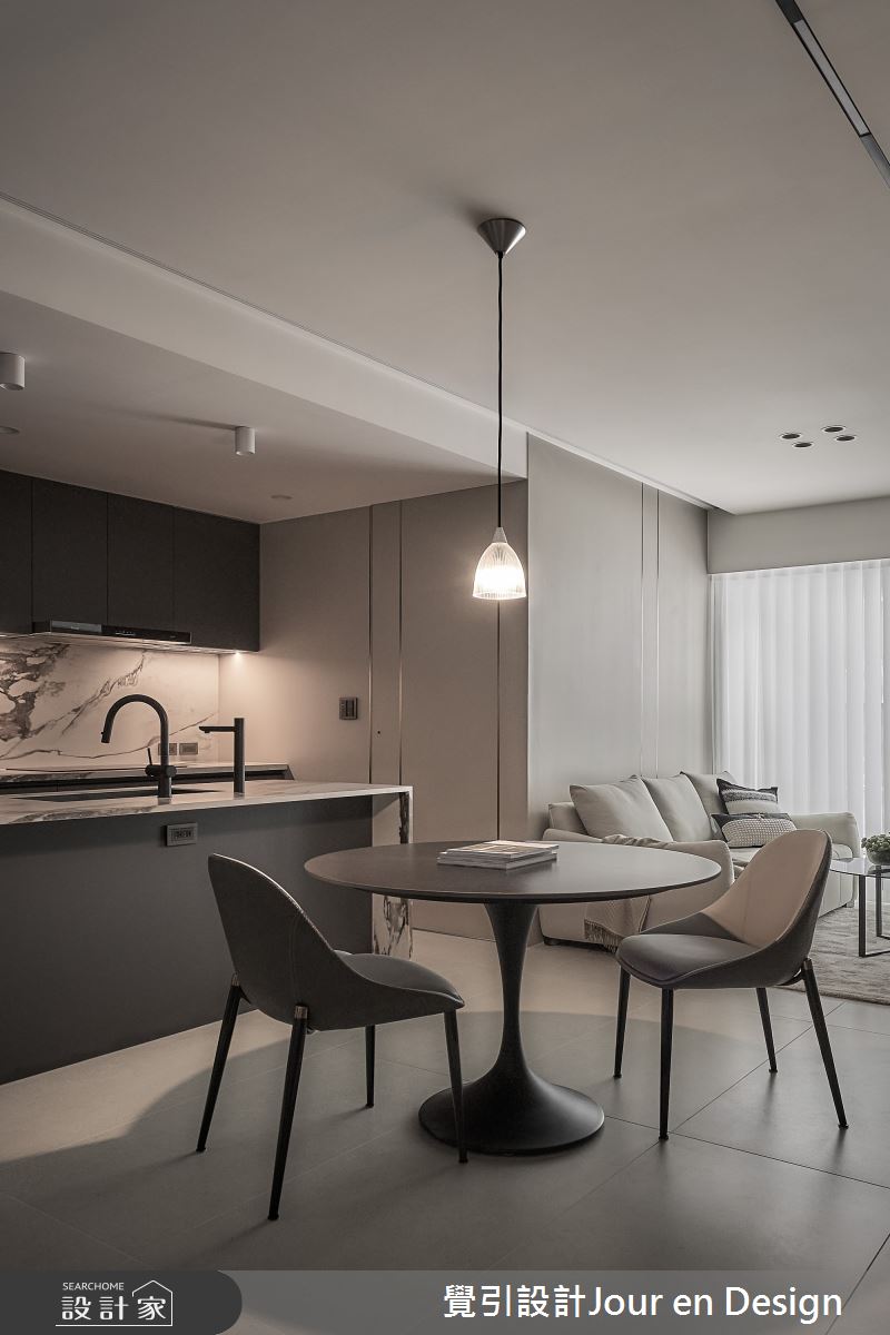 23坪新成屋(5年以下)＿現代風客廳餐廳廚房中島案例圖片＿覺引設計Jour en Design＿覺引_美術白天鵝之22