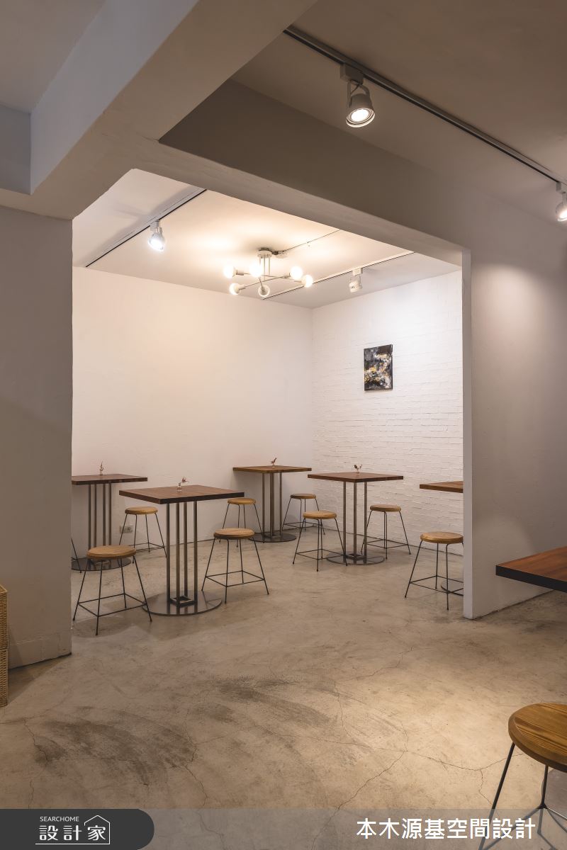 20坪老屋(41~50年)＿簡約風商業空間案例圖片＿本木源基空間設計＿本木源基_不會錯過的現代極簡咖啡店之14
