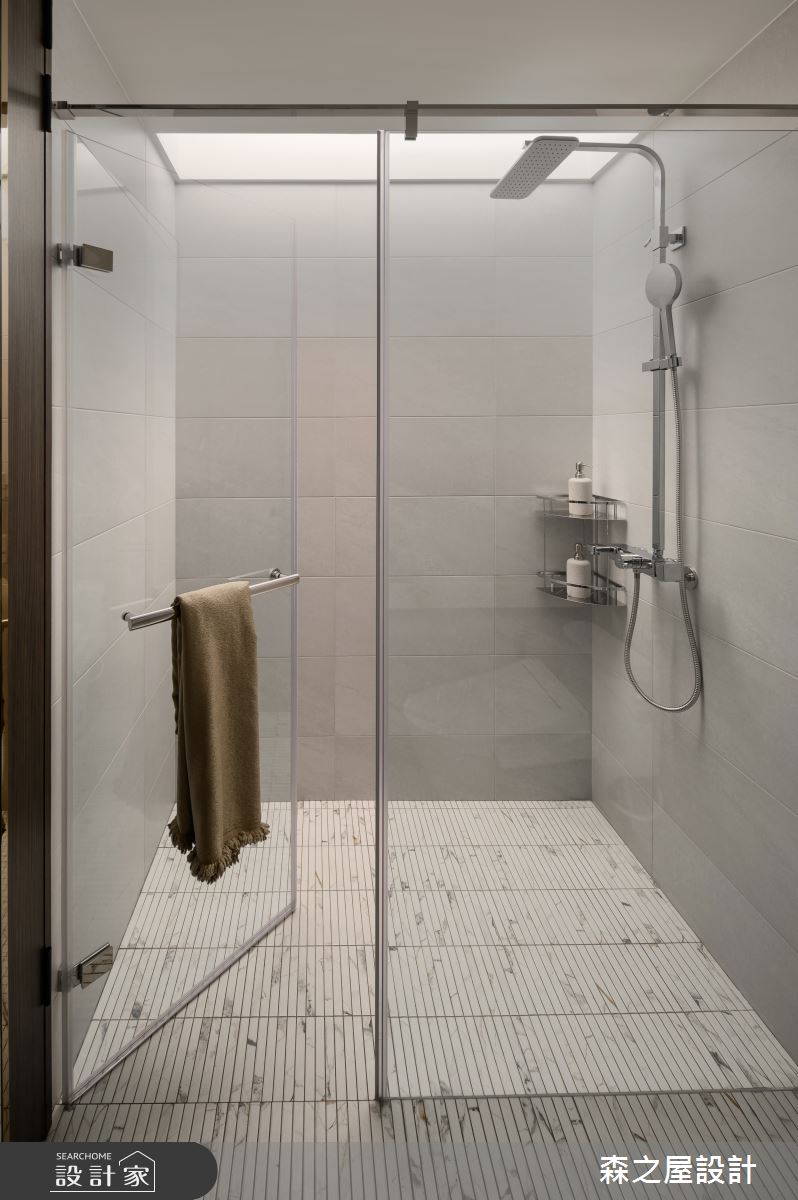 35坪毛胚屋＿現代風浴室案例圖片＿森之屋室內設計＿森之屋_雲影流光之35